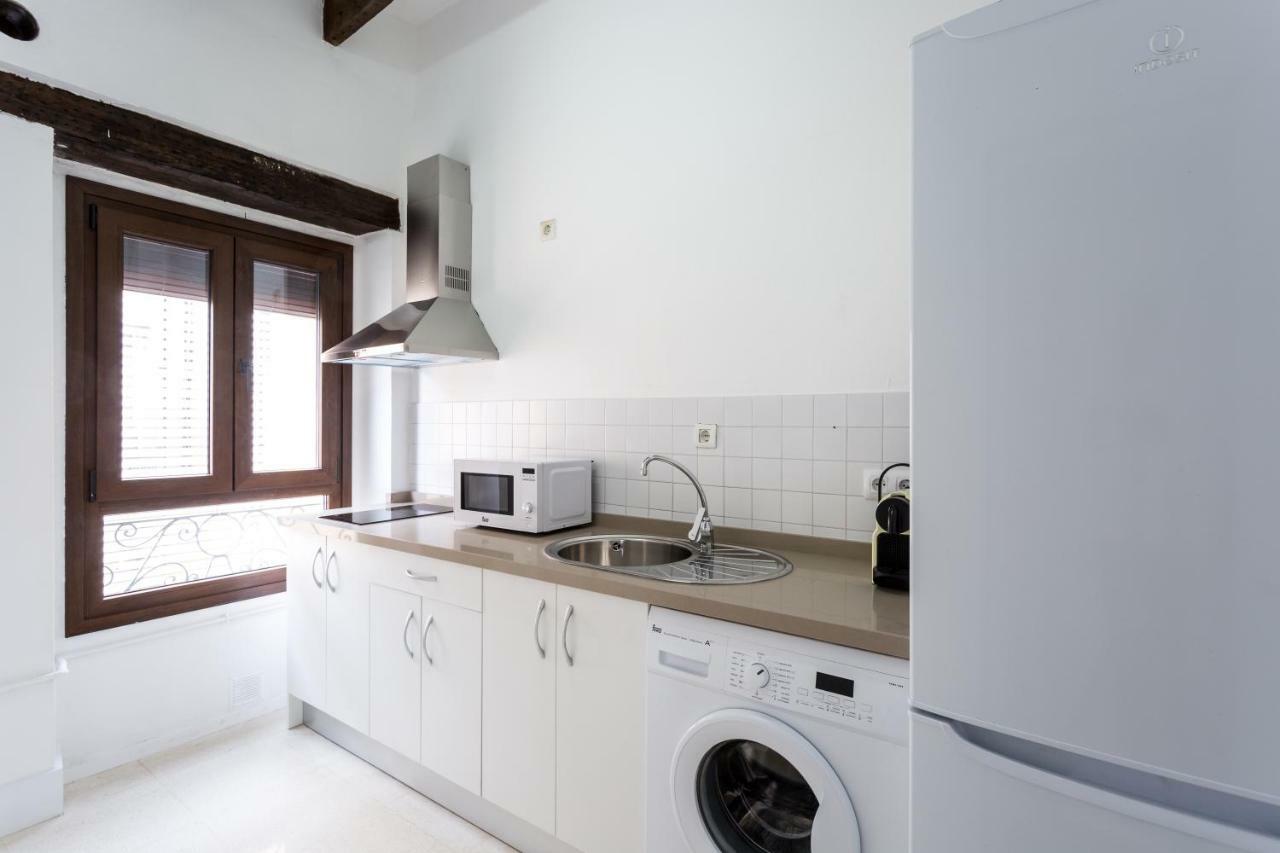 Almazen Apartamentos, Arrayan 23 Севиля Екстериор снимка