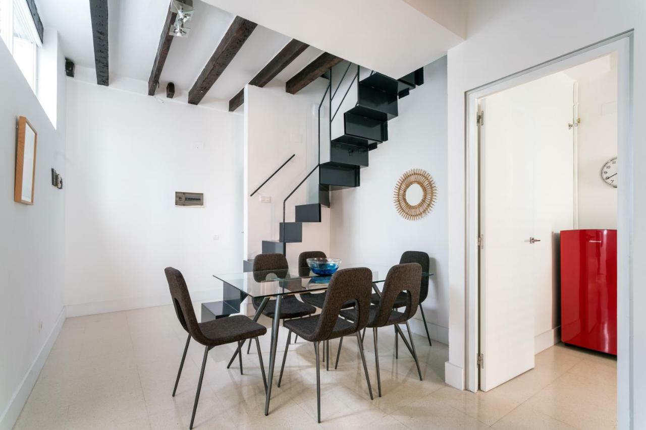 Almazen Apartamentos, Arrayan 23 Севиля Екстериор снимка