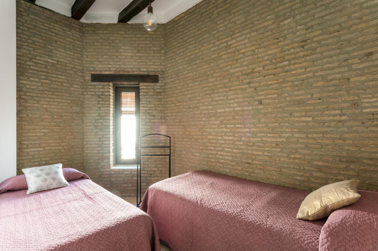 Almazen Apartamentos, Arrayan 23 Севиля Екстериор снимка